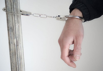 公安逮捕嫌疑人后下一步是什么？了解逮捕流程与您的权利