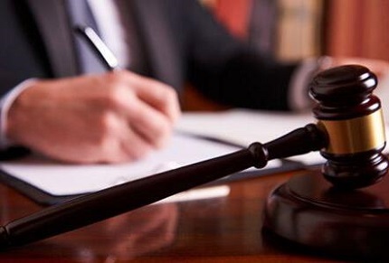 工伤赔偿纠纷找专业律师 免费咨询工伤律师在线解答工伤认定与赔偿标准