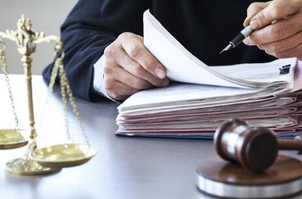 专业刑事诉讼律师团队为您提供权威辩护与法律援助