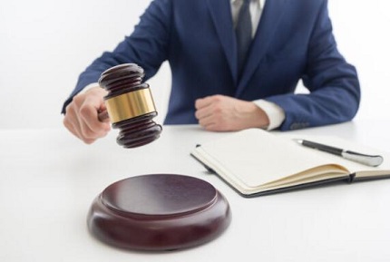 深圳罗湖区刑事拘留怎么办？专业律师解析拘留流程、家属应对措施与取保候审条件