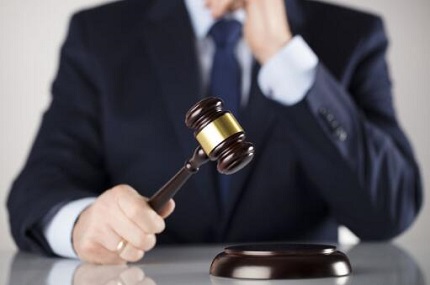 入职一个月未签劳动合同怎么办？员工权益保障与法律风险解析