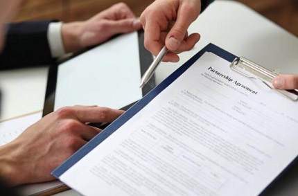 深圳非法辞退员工怎么办专业律师教你如何维权索赔维护劳动者合法权益指南