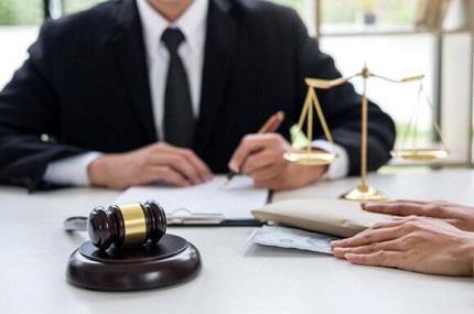 非法解除劳动合同赔偿标准？遭遇违法解雇如何维权索赔指南