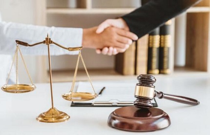 逮捕流程详解：法律权益保障与应对策略 | 专业指南 

（98个字符，包含核心关键词逮捕，突出法律权益和实用指南，利于SEO和用户点击）
