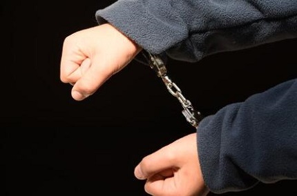 公司非法辞退员工员工如何维权？教你收集证据申请劳动仲裁争取赔偿金