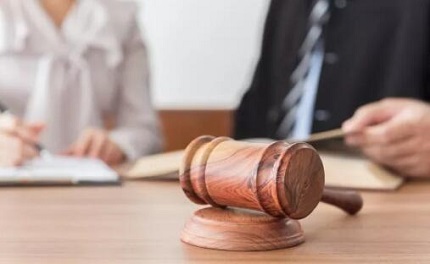 企业拖欠工资怎么办？员工维权途径与法律后果详解，快速解决工资拖欠问题