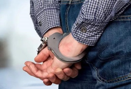 企业非法解除劳动合同员工如何维权索赔？律师教你合法应对劳动纠纷