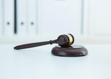 非法辞退员工怎么办专业律师教你如何维权争取经济赔偿金