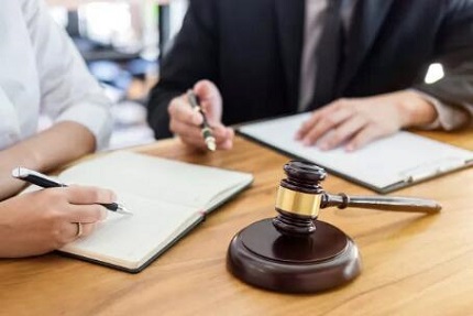刑事辩护律师专业代理重大刑事案件提供无罪辩护与减刑方案