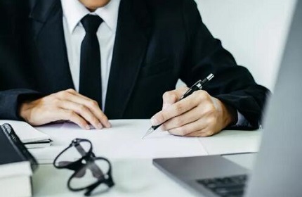 深圳离婚财产分割指南：如何公平分配房产存款与共同财产